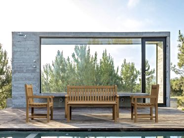 Classic 3-Seater 4-Pieces Conversation Set